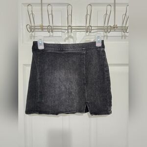 Abercrombie Kids Charcoal Skirt